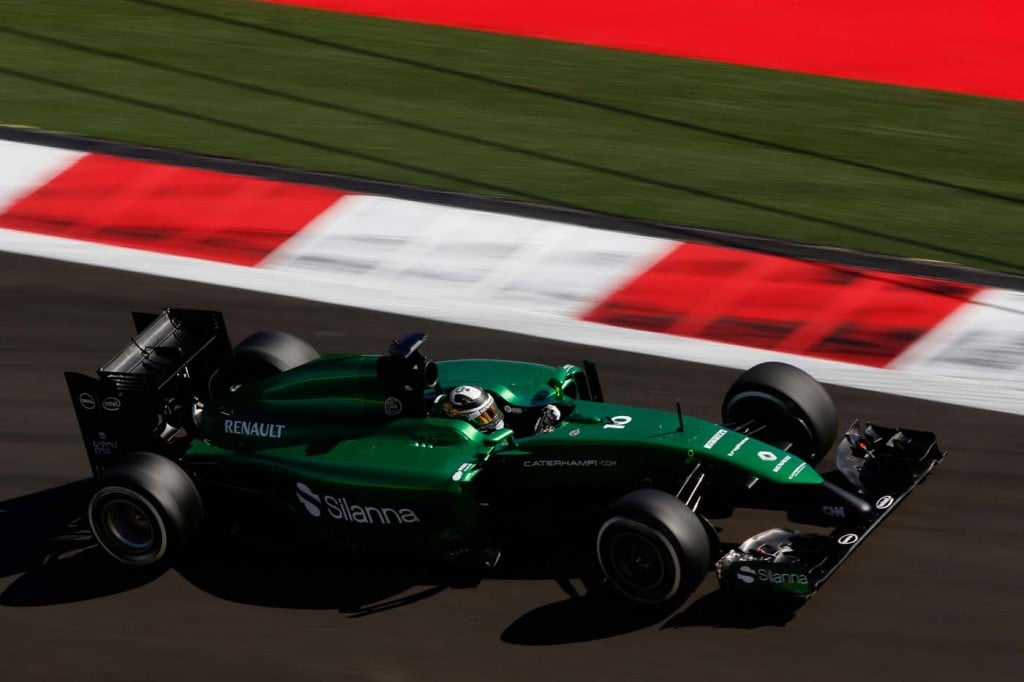 Kobayashi abandonou devido ao sobreaquecimento dos travões no Caterham