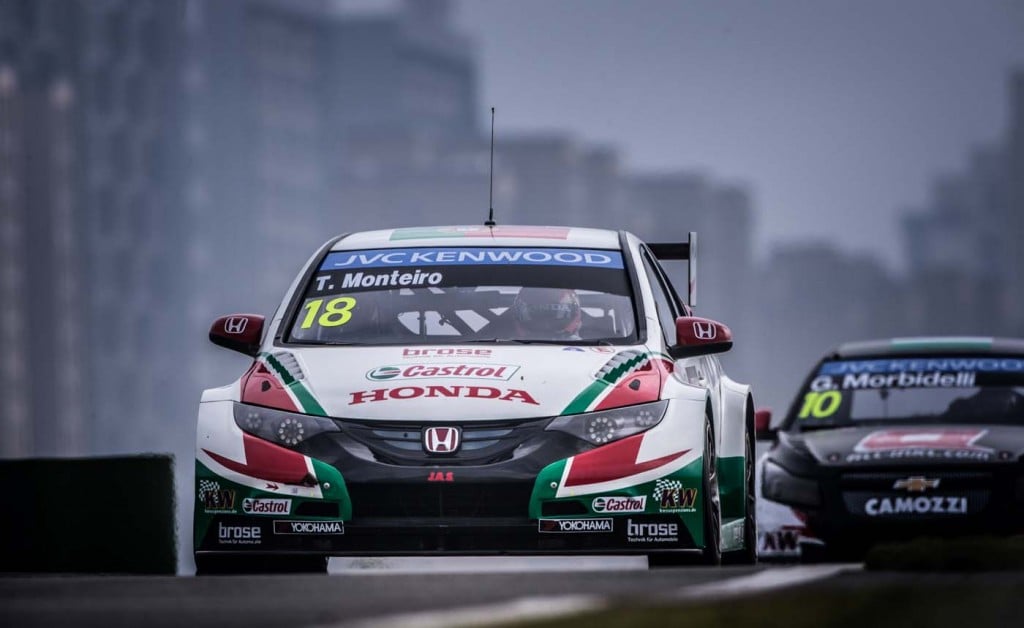 Tiago Monteiro mantém-se em quarto no Mundial