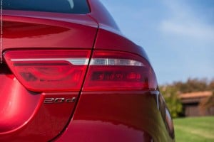 Jaguar XE 2.0D Prestige Auto