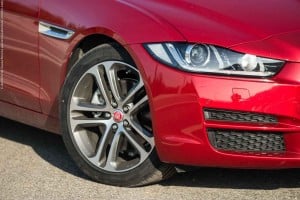 Jaguar XE 2.0D Prestige Auto