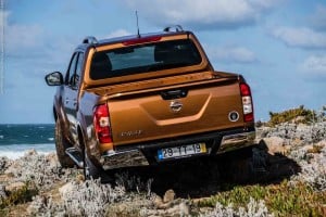 Nissan Navara 2.3 dCi 190 cv N-Connecta Business