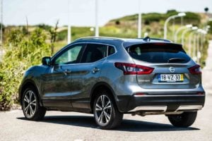 Nissan Qashqai 1.3 DIG-T 140 cv N-Connecta