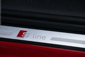 O pacote S line aumenta o apelo do A1 Sportback em ter,os estéticos, dos interiores e, até, da condução