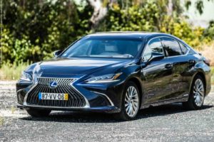 Lexus ES 300h Luxury