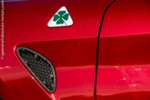 Alfa Romeo Giulia Quadrifoglio (2020)