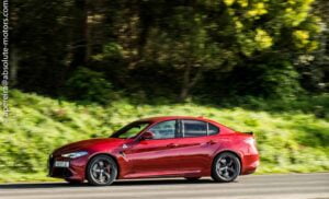 Alfa Romeo Giulia Quadrifoglio (2020)