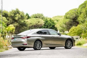 Lexus ES 300h Special Edition