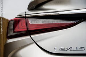 Lexus ES 300h Special Edition