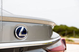 Lexus ES 300h Special Edition